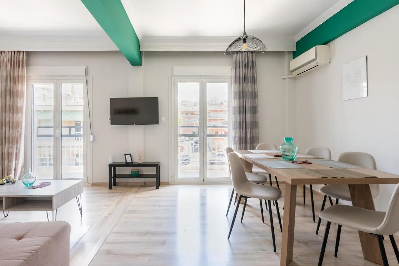 Apartamento de 90 m² en Vadaris-Distrito Dikastiria, con 2 habitación Tesalónica 0*,